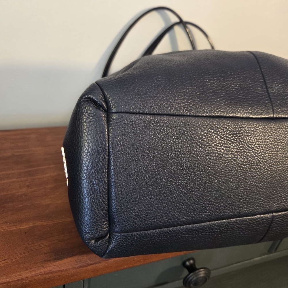 Coach F35723 Phoebe In Navy Blue - Picture 10 of 16